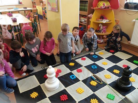  Grafika #28: Czytamy z Gangiem Słodzików