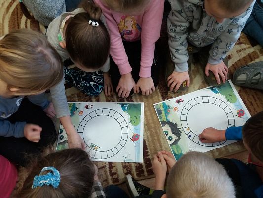  Grafika #3: Czytamy z Gangiem Słodzików