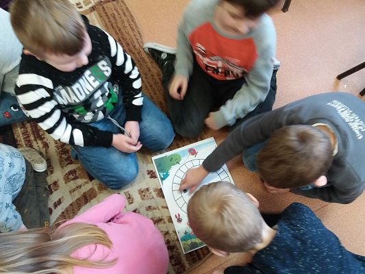  Grafika #6: Czytamy z Gangiem Słodzików