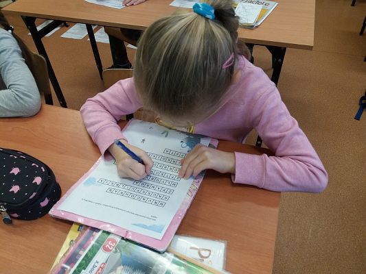  Grafika #10: Czytamy z Gangiem Słodzików