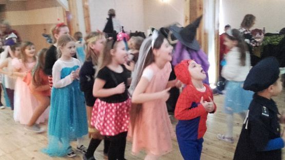  Grafika #0: Bal karnawałowy