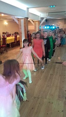  Grafika #10: Bal karnawałowy