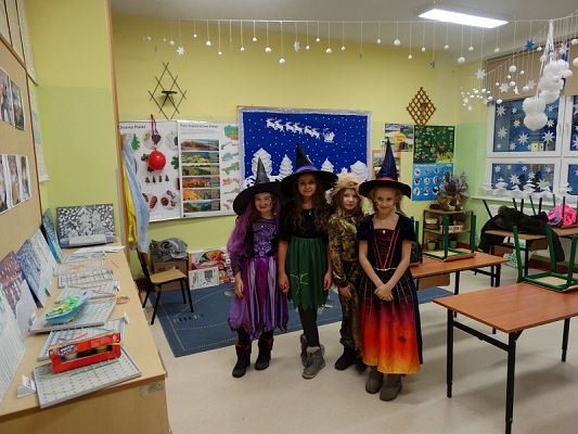  Grafika #21: Bal karnawałowy