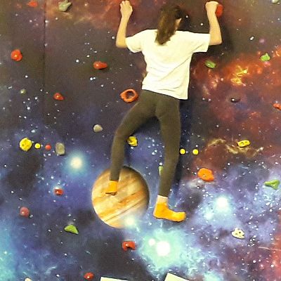  Grafika #1: Klasa VI w Parku Trampolin JUMP!NG