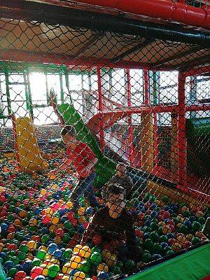  Grafika #7: Wycieczka do Centrum Rozrywki dla dzieci Madagaskar