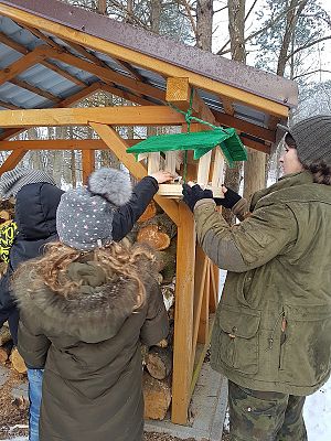  Grafika #57: Spotkanie z leśniczym