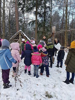  Grafika #67: Spotkanie z leśniczym