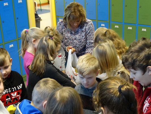  Grafika #49: Spotkanie z leśniczym