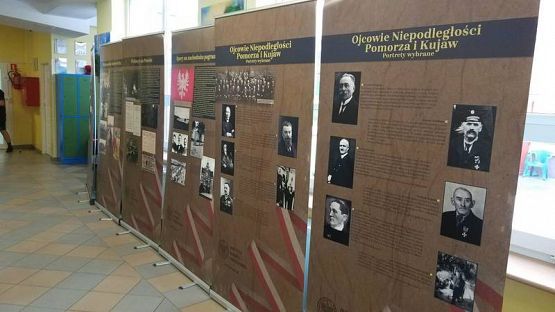  Grafika #15: Wystawa historyczna w naszej szkole