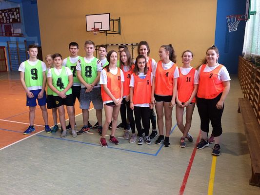 Grafika #0: Gminne zawody w piłce koszykowej dziewcząt i chłopców w ramach Igrzysk Młodzieży Szkolnej