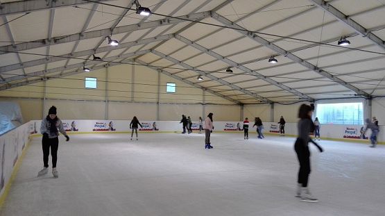  Grafika #5: Wyjazd na lodowisko kl. III g i VII SP