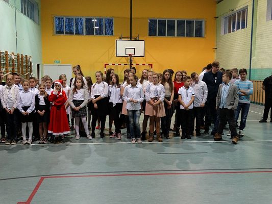 Grafika #16: Wigilie klasowe 2018