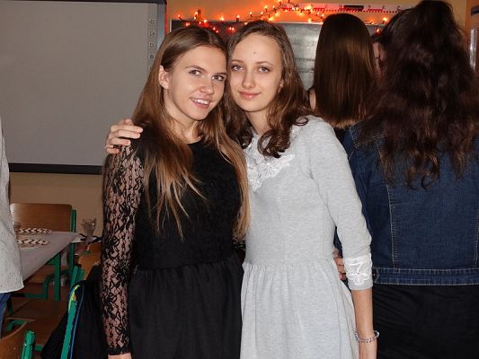 Grafika #35: Wigilie klasowe 2018