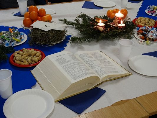 Grafika #0: Wigilie klasowe 2018