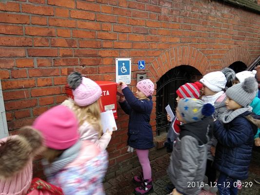 Grafika #46: Wycieczka na pocztę w Lęborku