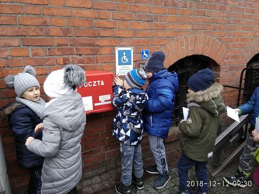 Grafika #49: Wycieczka na pocztę w Lęborku
