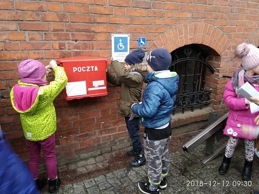 Grafika #51: Wycieczka na pocztę w Lęborku