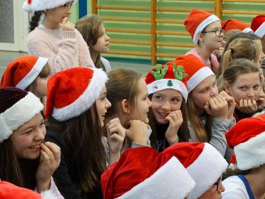  Grafika #38: MIKOŁAJKI