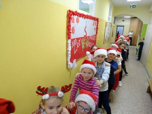  Grafika #9: MIKOŁAJKI