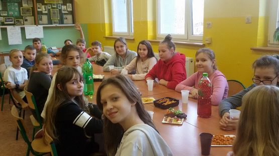 Grafika #23: Andrzejki klasowe