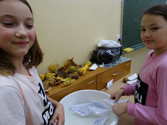 Grafika #37: Andrzejki klasowe