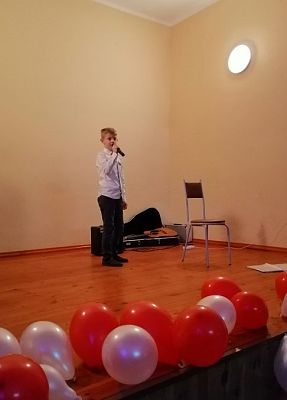  Grafika #6: Obchdy Dnia Niepodległości w świetlicy wiejskiej w Redkowicach