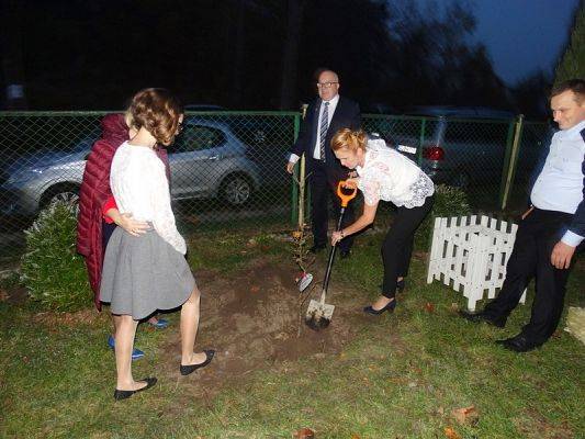  Grafika #16: Wieczornica Patriotyczna