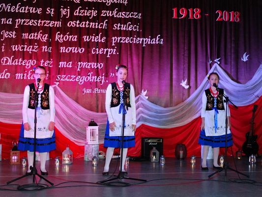  Grafika #34: Wieczornica Patriotyczna