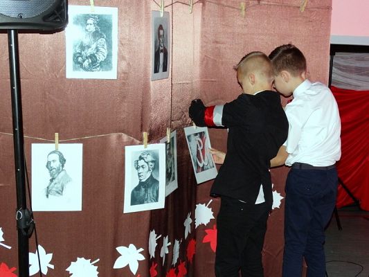  Grafika #31: Wieczornica Patriotyczna