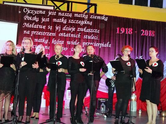  Grafika #64: Wieczornica Patriotyczna