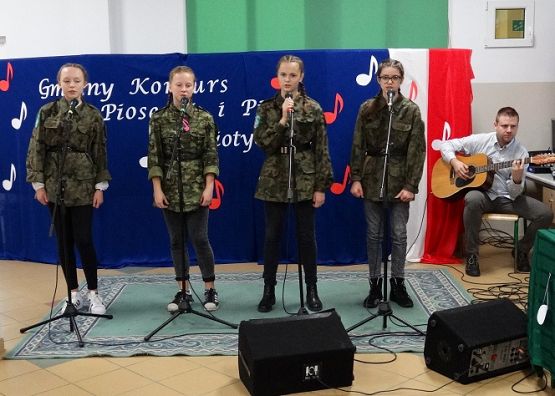 Grafika #1: Gminny Konkurs Pieśni Patriotycznej