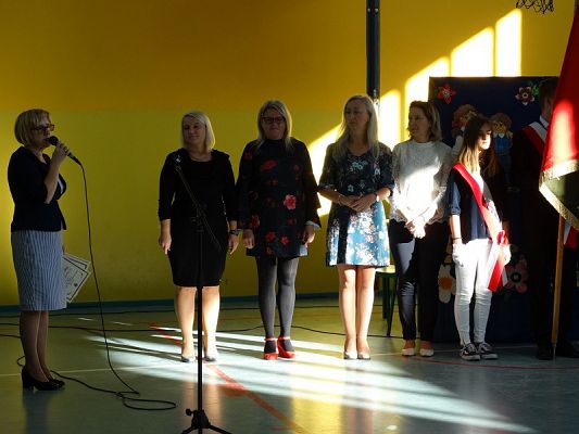  Grafika #17: Apel zokazji Dnia Edukacji Narodowej