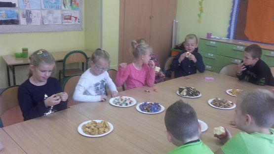 Grafika #7: Dzień Chłopaka w klasie I SP