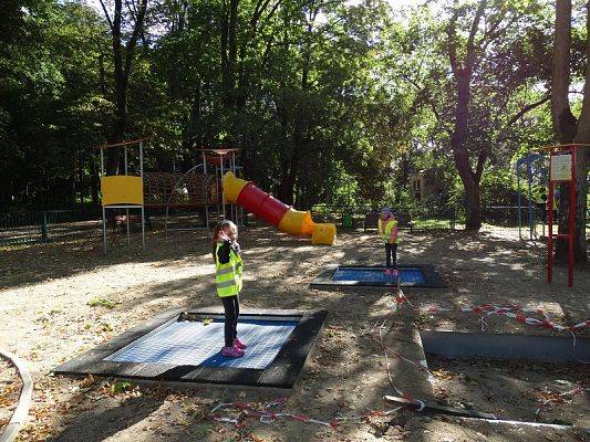 Grafika #32: Wycieczka do dzieci z oddziałów przedszkolnych do MBP w Lęborku