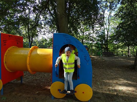 Grafika #28: Wycieczka do dzieci z oddziałów przedszkolnych do MBP w Lęborku