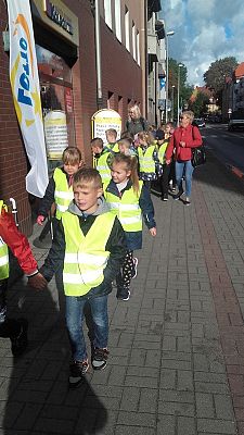  Grafika #14: Wycieczka uczniów kl. I i II do Lęborka