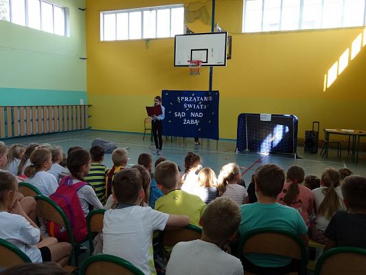 Grafika #0: Apel poświęcony akcji Sprzątanie Świata