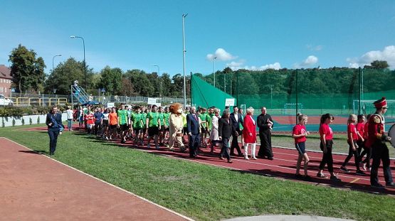Grafika #6: Otwarcie stadionu lekkoatletycznego przy Zespole Szkół Mechaniczno-Informatycznych w Lęborku