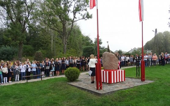  Grafika #13: Witaj szkoło