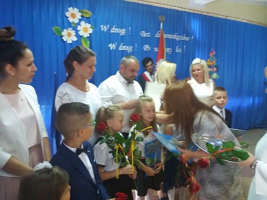 Grafika #6: Zakończenie roku szkolnego 2017/2018