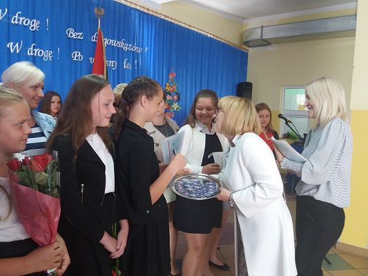 Grafika #27: Zakończenie roku szkolnego 2017/2018