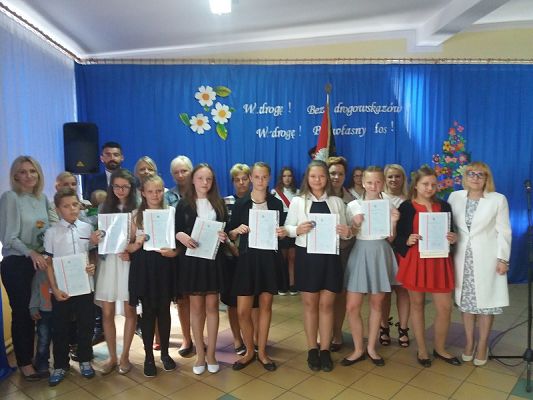 Grafika #30: Zakończenie roku szkolnego 2017/2018