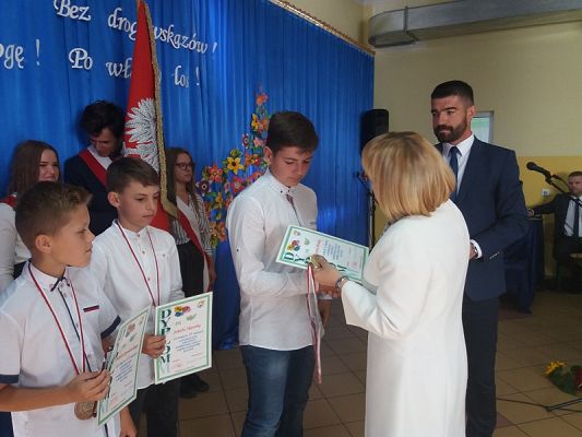 Grafika #46: Zakończenie roku szkolnego 2017/2018