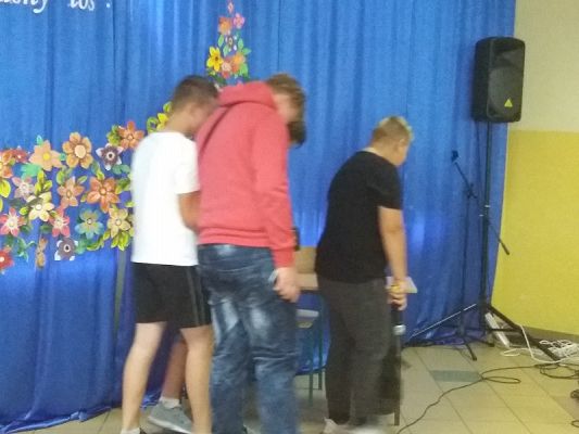 Grafika #74: Zakończenie roku szkolnego 2017/2018