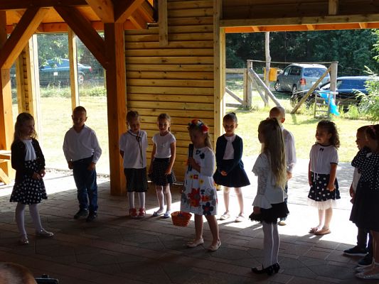 Grafika #12: Zakończenie roku szkolnego w oddziale przedszkolnym 5 -latków