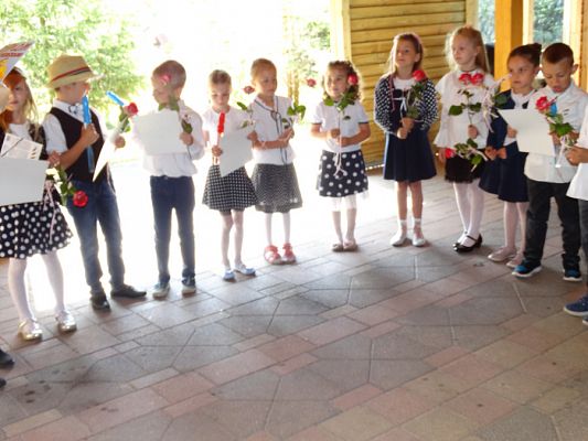 Grafika #19: Zakończenie roku szkolnego w oddziale przedszkolnym 5 -latków