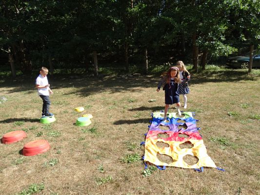 Grafika #41: Zakończenie roku szkolnego w oddziale przedszkolnym 5 -latków