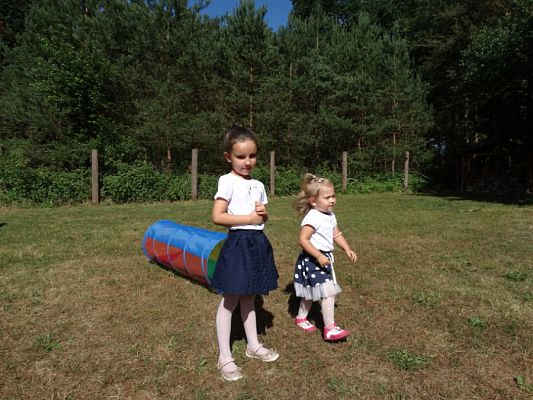 Grafika #37: Zakończenie roku szkolnego w oddziale przedszkolnym 5 -latków