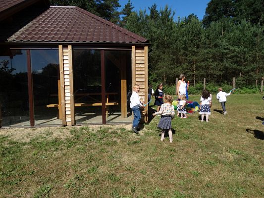 Grafika #42: Zakończenie roku szkolnego w oddziale przedszkolnym 5 -latków