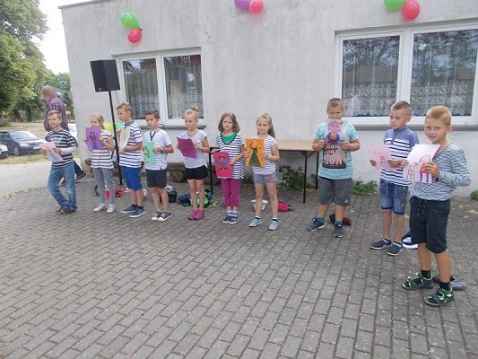 Grafika #7: Zakończenie klasy III SP